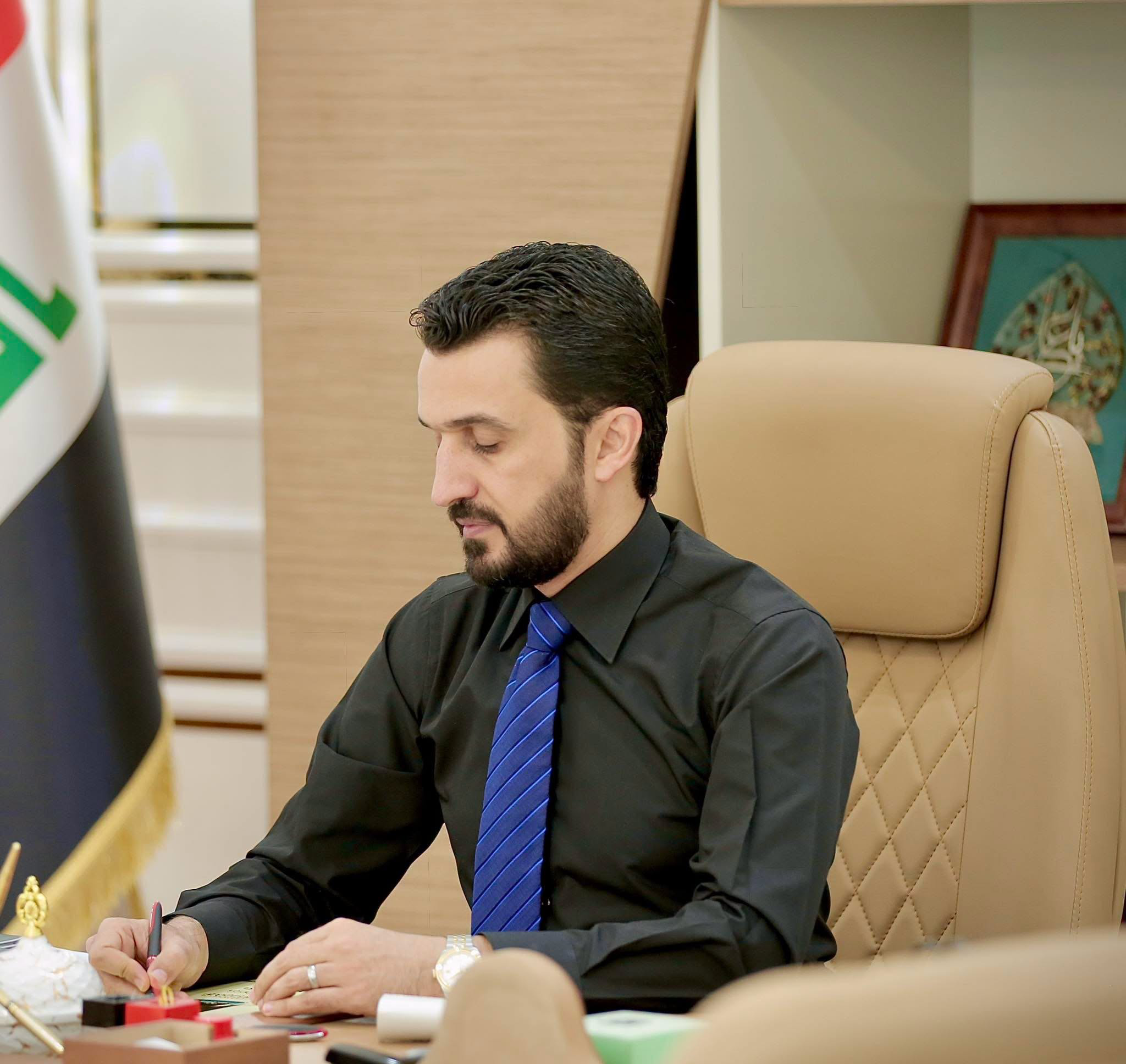 مصطفى جبار سند وزير الاتصالات العراقي