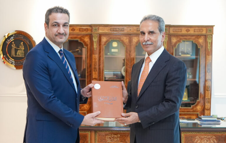 رئيس مجلس القضاء الأعلى القاضي فائق زيدان يستقبل الدكتور عمار صبحي ليتسلم رسمياً تقرير ديوان الرقابة المالية 2025