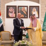 وزير الخارجية العراقي فؤاد حسين ونظيره السعودي الأمير فيصل بن فرحان